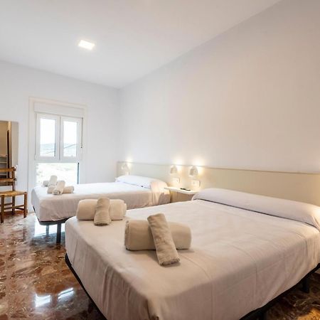 Hostal La Via Verde Sarrión Buitenkant foto