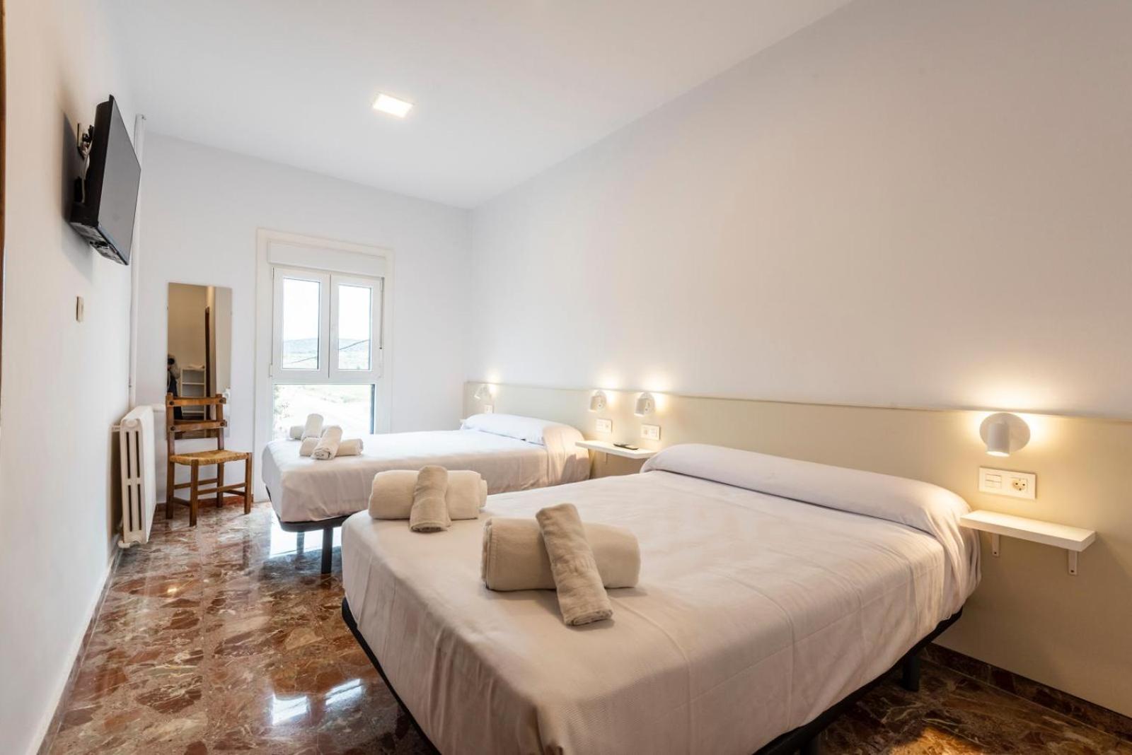 Hostal La Via Verde Sarrión Buitenkant foto